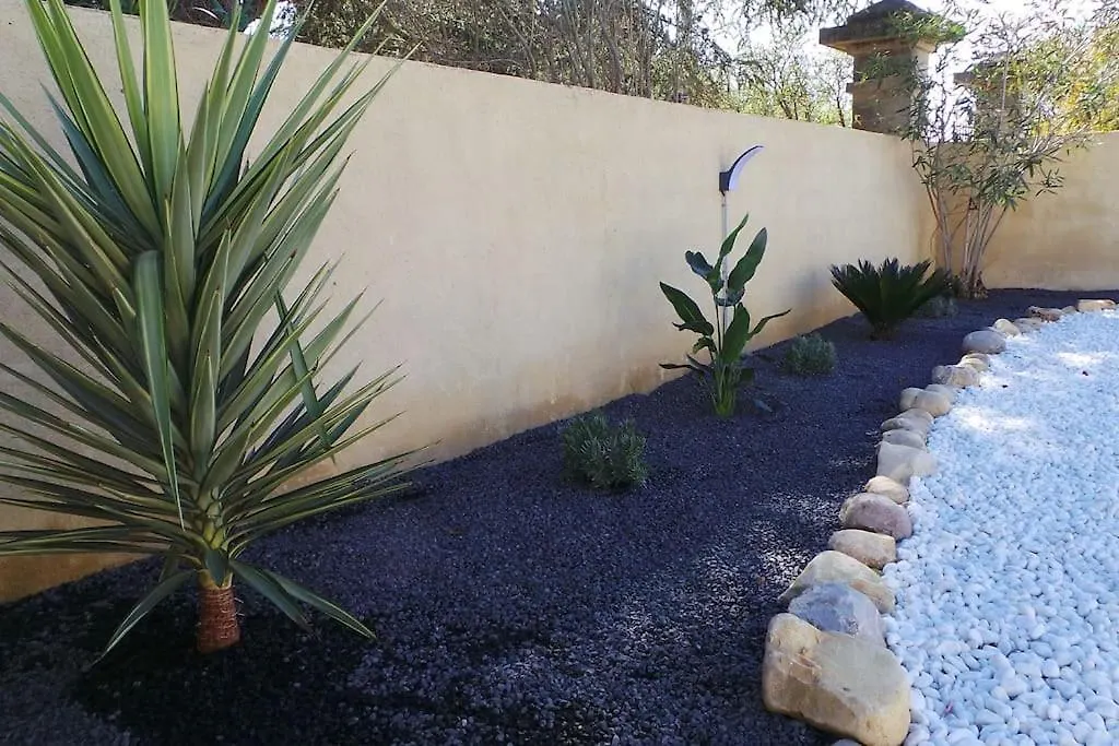 Jolie Maison Avec Jardin Et Piscine Privee 사블레 프랑스